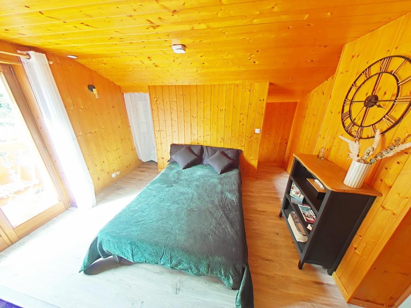 T2 Tout Confort Avec Balcon Au Calme Entre Lac Et Montagne Brizon Luaran gambar